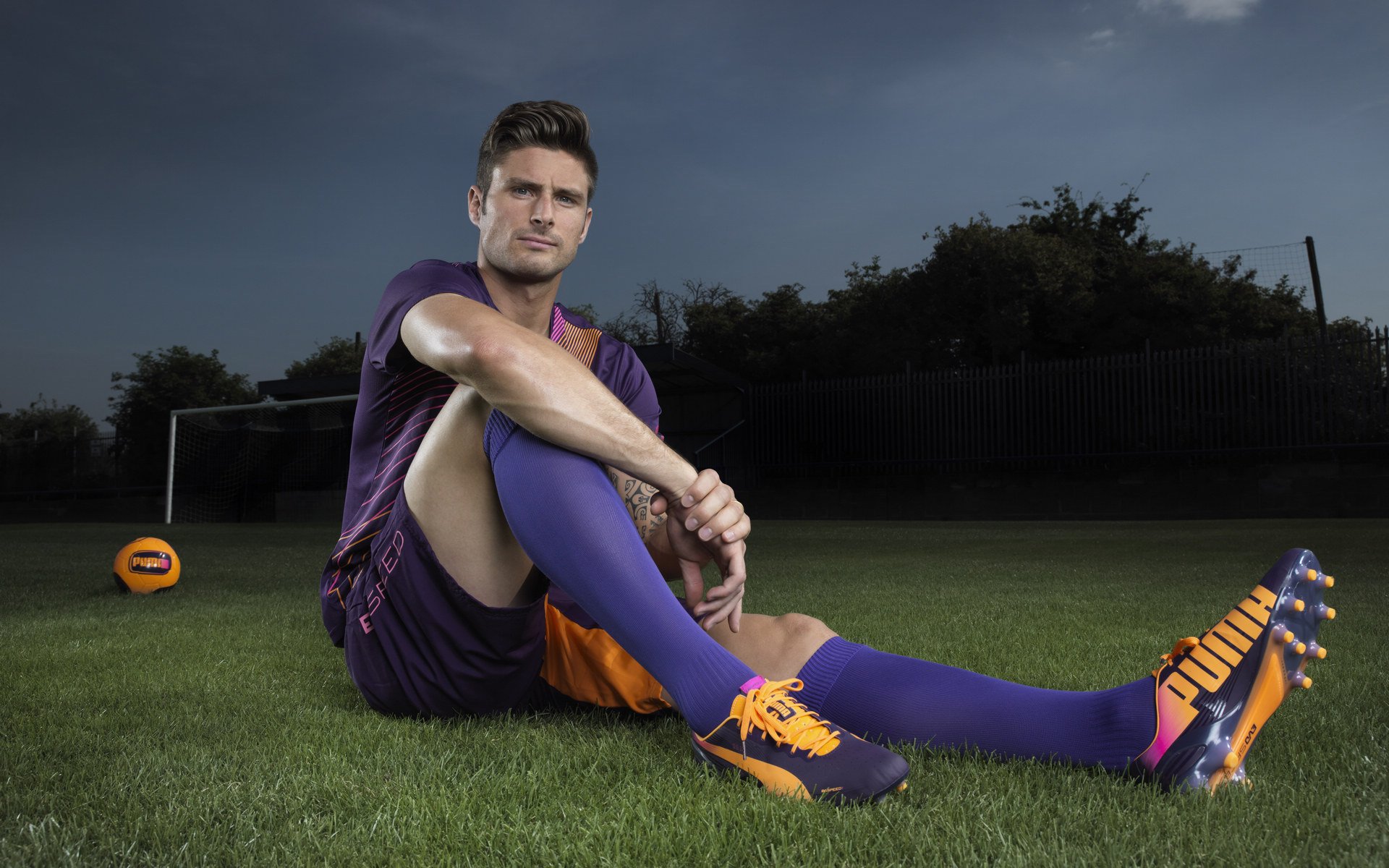 球星在社媒上发布生活花絮吸引粉丝互动,球星日常