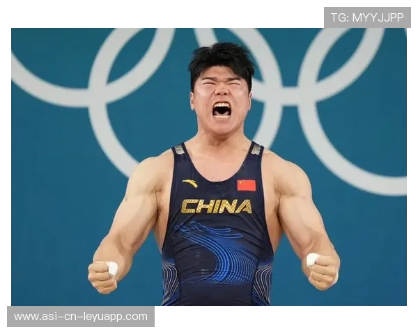 举重抓举第一次尝试便成功